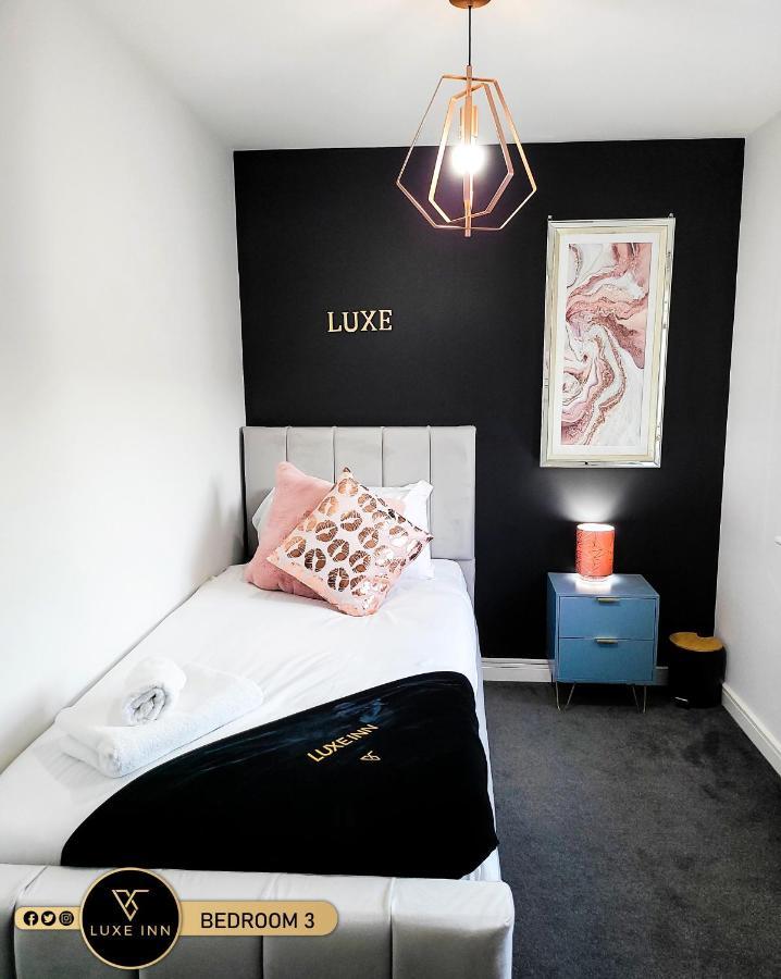 LUXE INN, Birmingham Airport&NEC, FREE Parking Marston Green Bagian luar foto